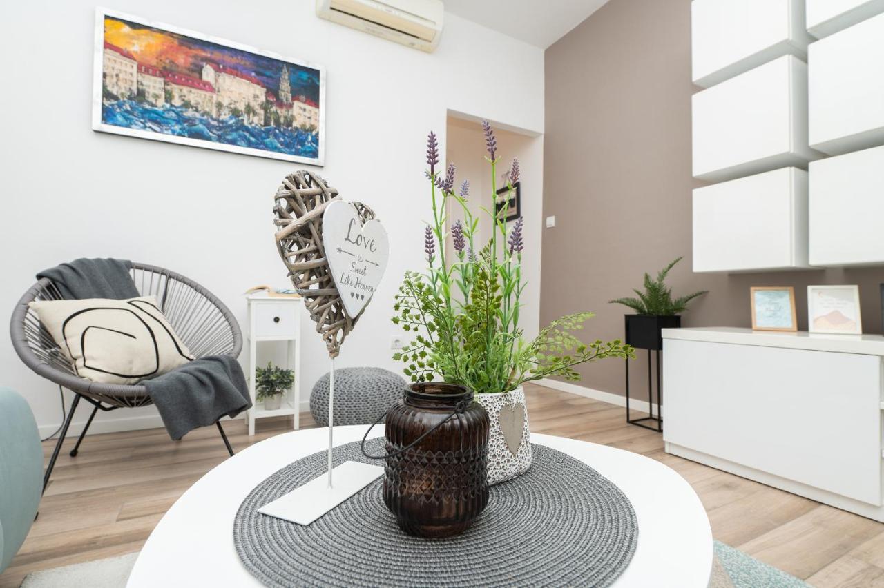 Luxury Apartments Nadalina Sea View マカルスカ エクステリア 写真