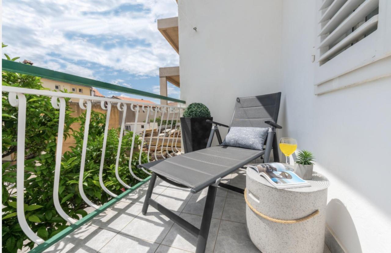 Luxury Apartments Nadalina Sea View マカルスカ エクステリア 写真