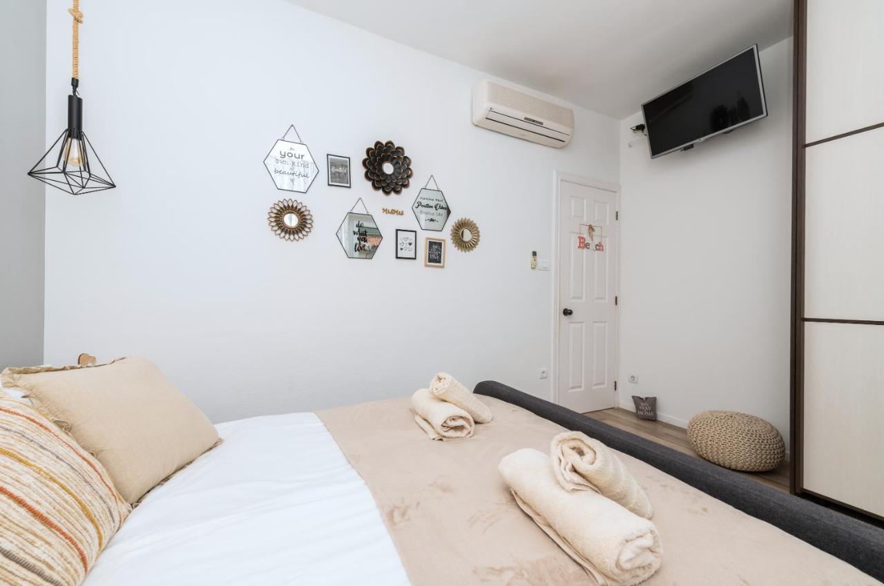 Luxury Apartments Nadalina Sea View マカルスカ エクステリア 写真